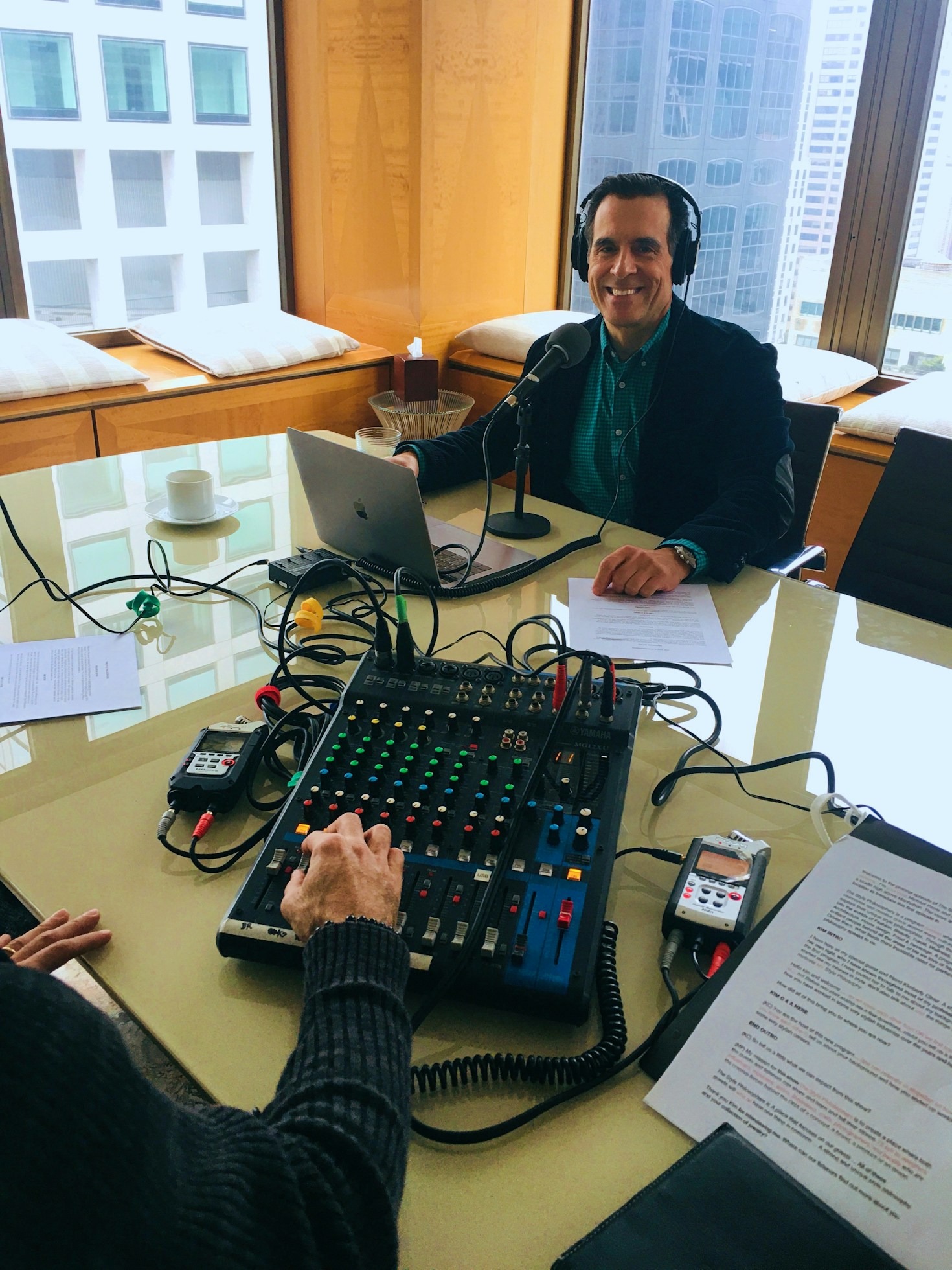 Pourquoi la radio en continu transforme nos journées